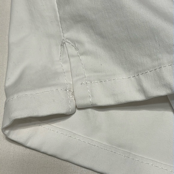 Curve Appeal White Shorts - Picture 5 of 5